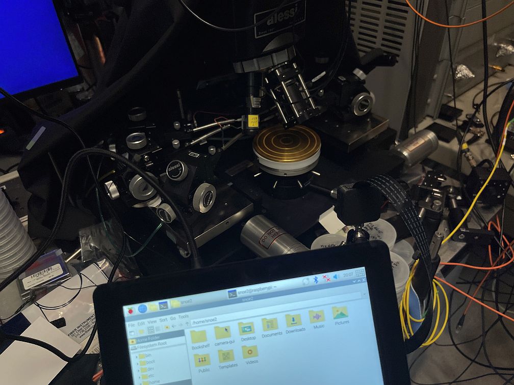 Captured near-IR laser alignment